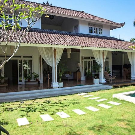 Villa Jalun Seminyak Eksteriør billede